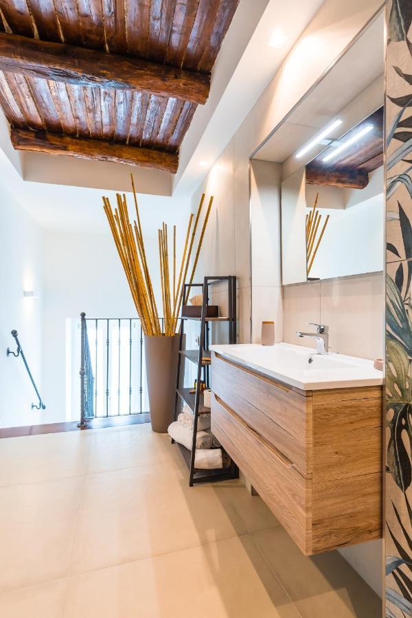 Residenza Partanna By Napoliapartments Esterno foto